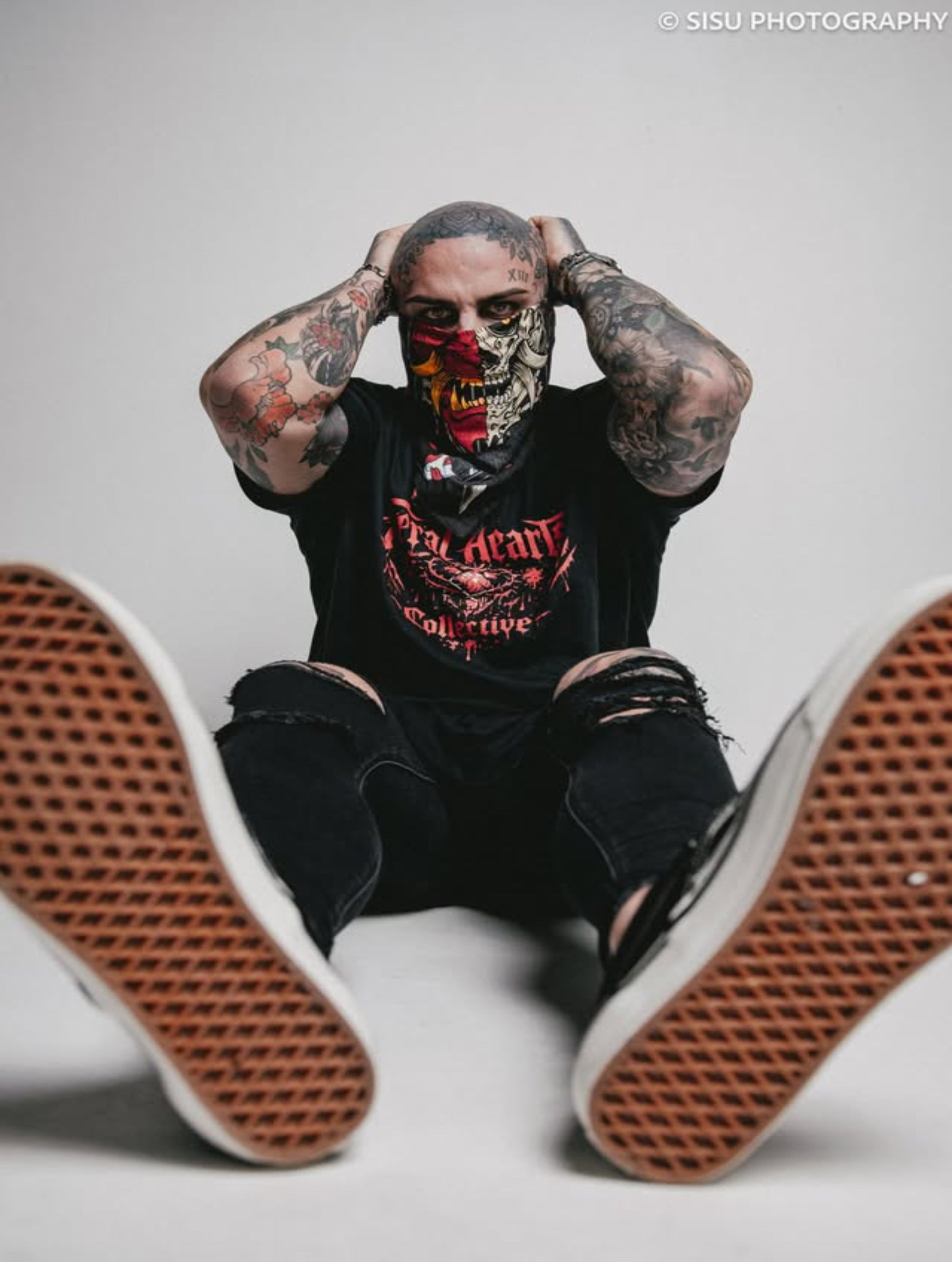 ʏᴀᴋᴜᴢᴀ ᴏɴɪ ʙᴀɴᴅᴀɴᴀ — ᴅᴜᴀʟ ᴍᴀꜱᴋ ᴇᴅɪᴛɪᴏɴ.